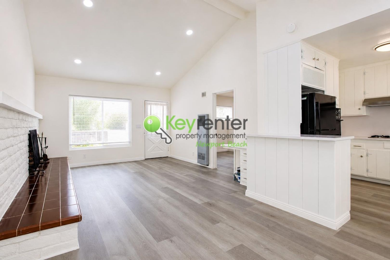 Bright & Beachy One-Bedroom Condo in San Clemente – Walk to Restaurants! 8 of 12