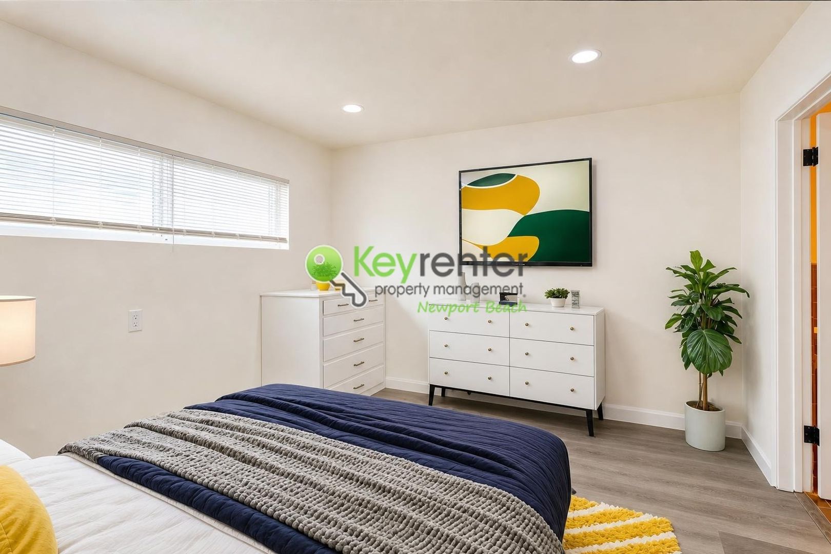 Bright & Beachy One-Bedroom Condo in San Clemente – Walk to Restaurants! 11 of 12
