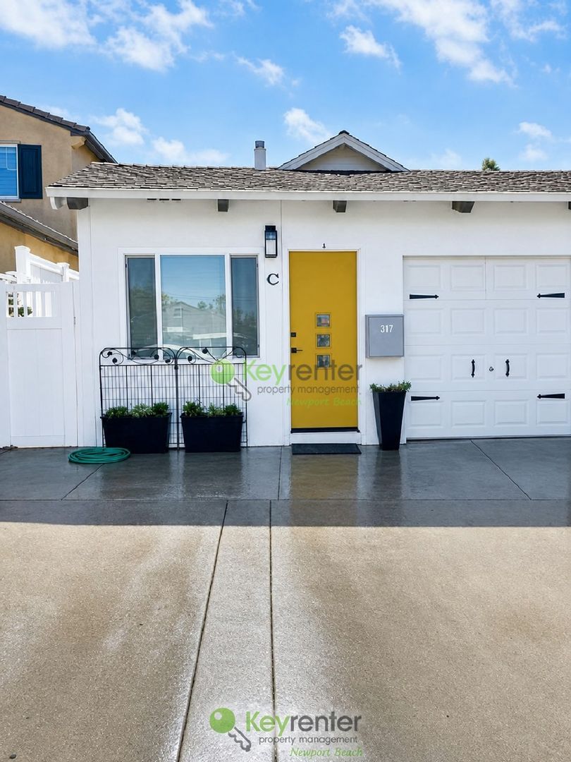 Bright, Cozy & Beachy Studio in San Clemente – Walk to Restaurants! 3 of 9