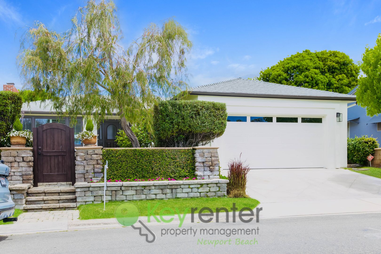 Corona del Mar House: 453 Seaward Drive
