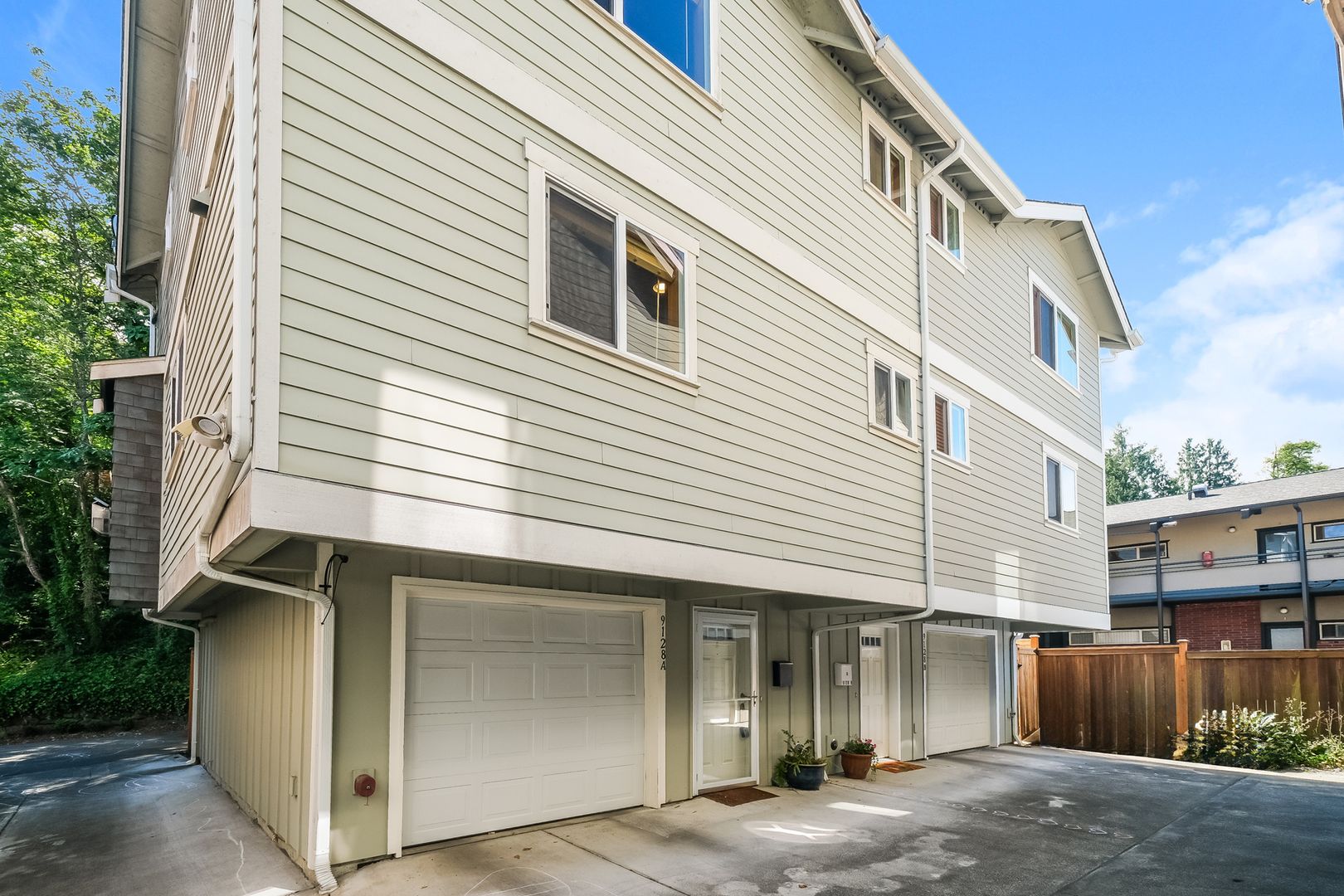 Seattle Townhome: 9128 45th Ave SW Unit A