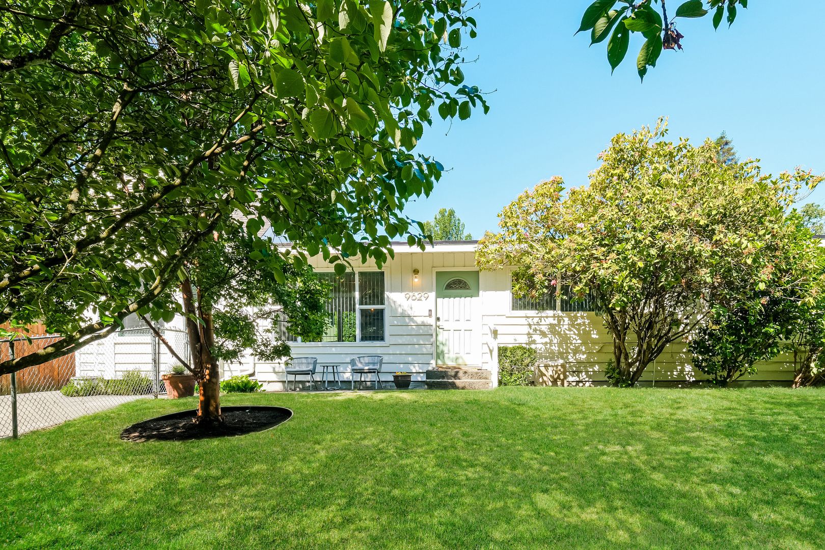 Seattle House: 9629 12th Avenue SW