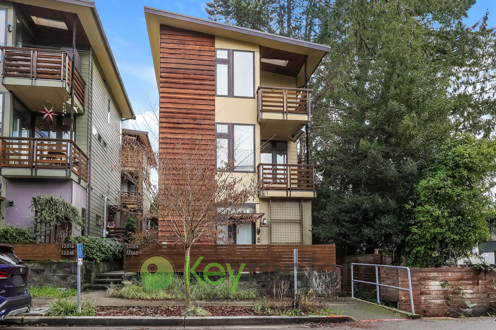 Seattle House: 12012A 33rd Ave NE