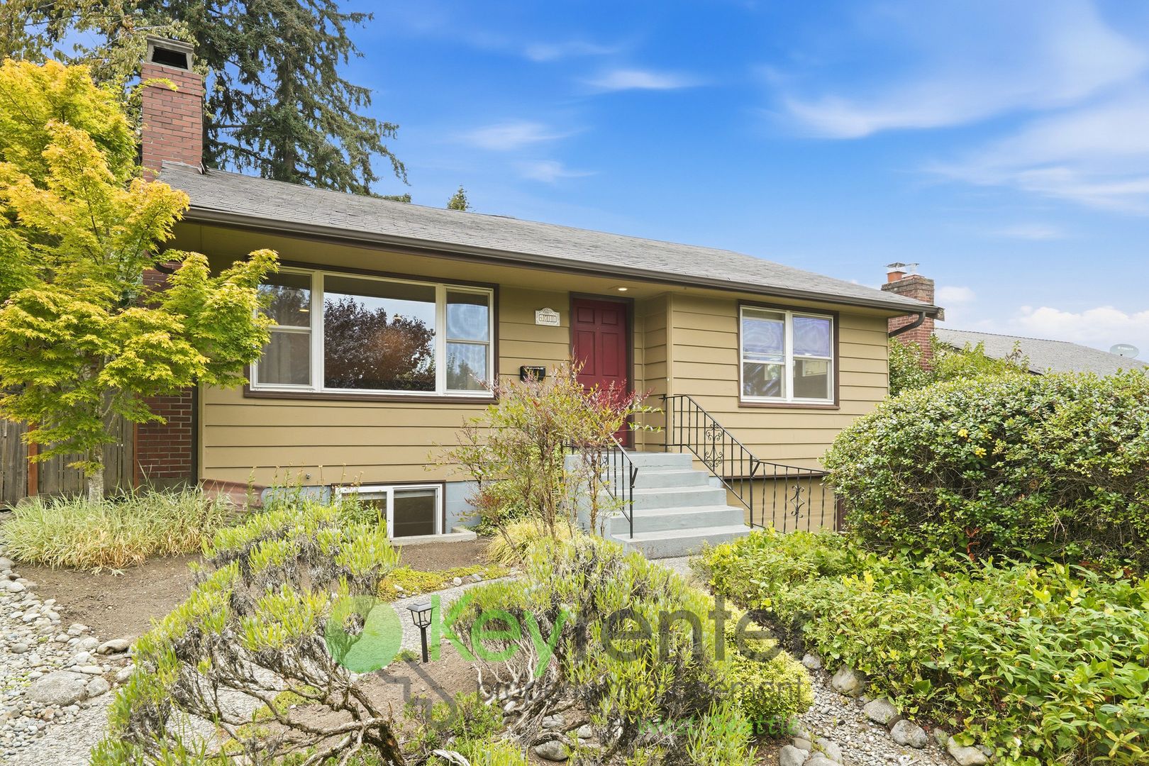 Seattle House: 4011 48th Ave SW