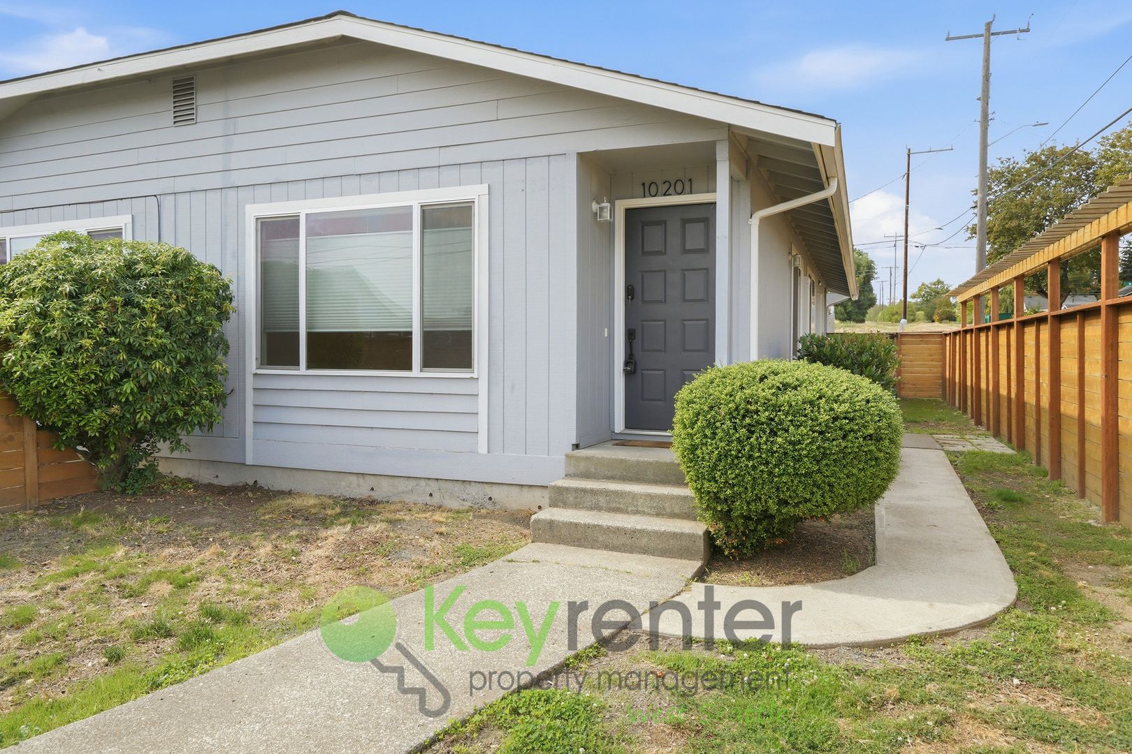 Seattle Apartment: 10201-10203 17th Ave SW