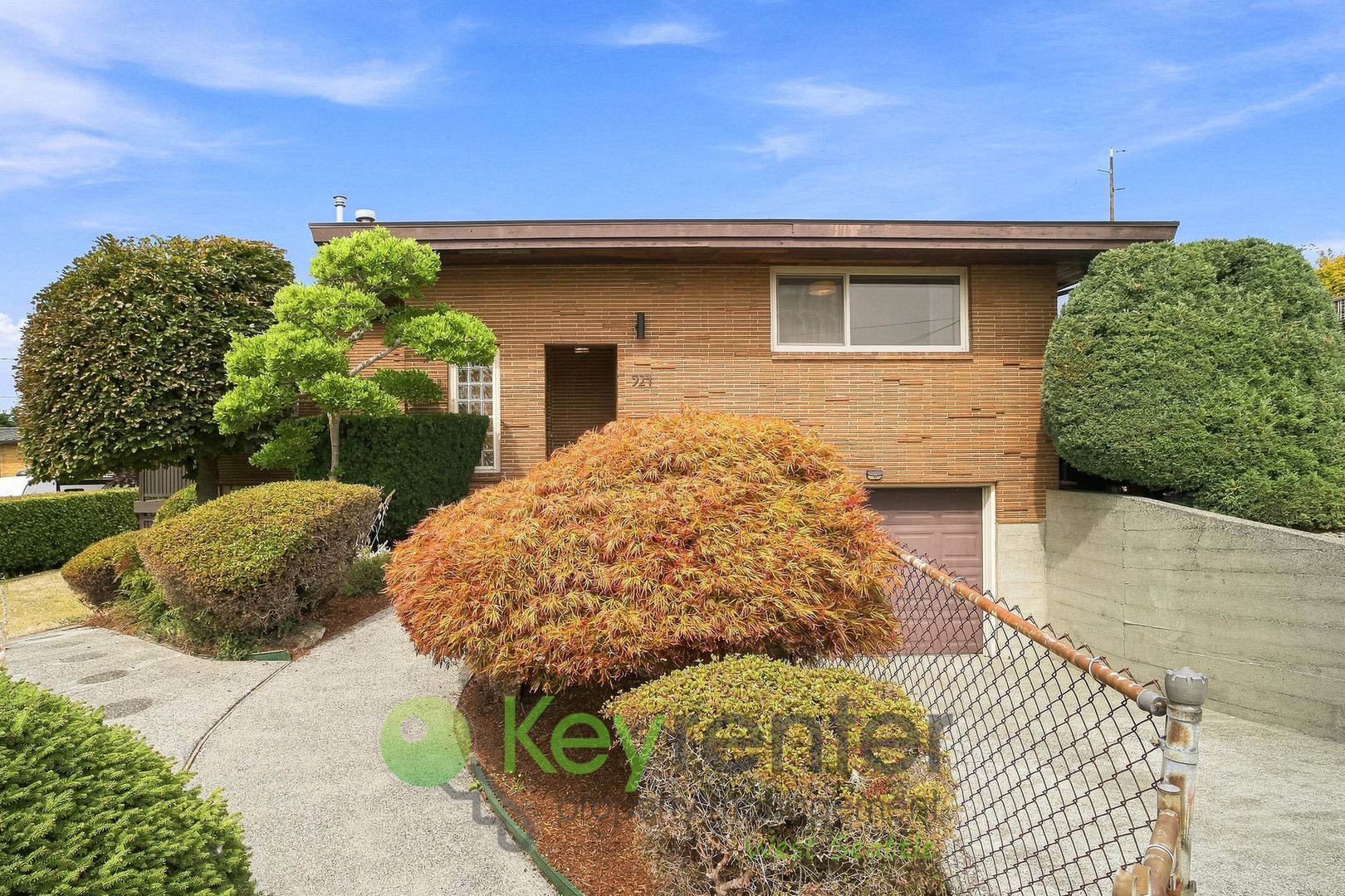 Des Moines House: 924 S 226th Pl
