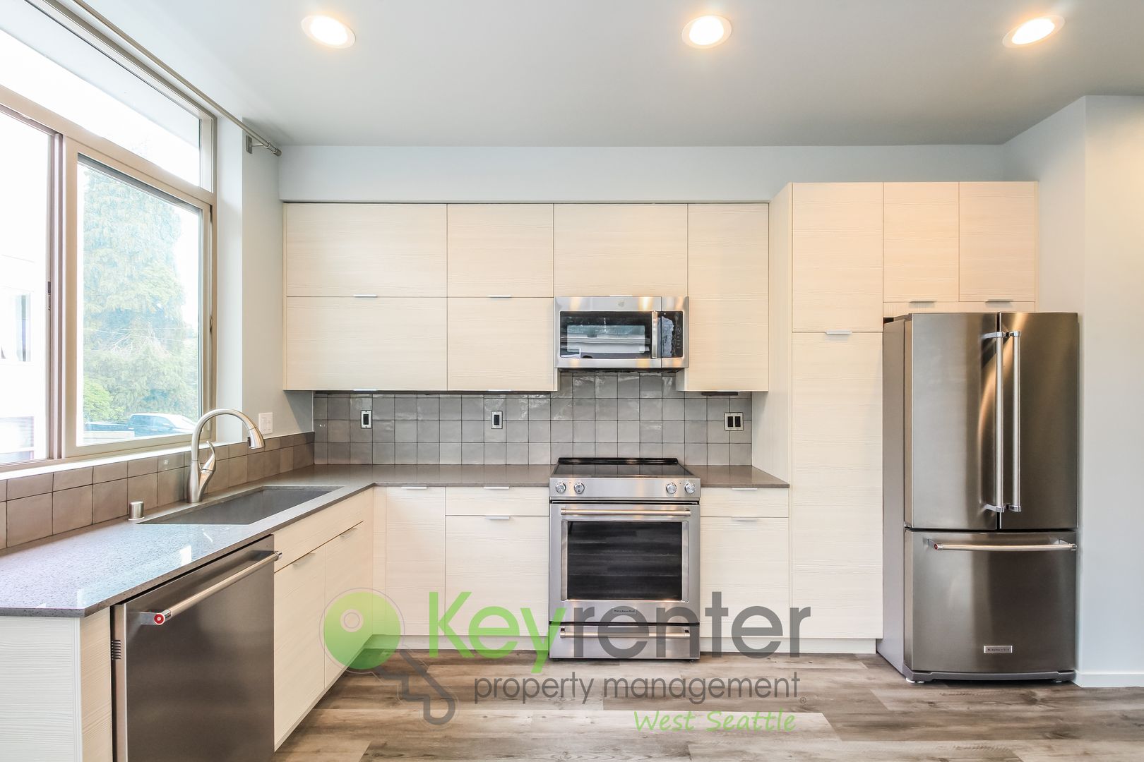 Seattle House: 5259 Fauntleroy Way SW