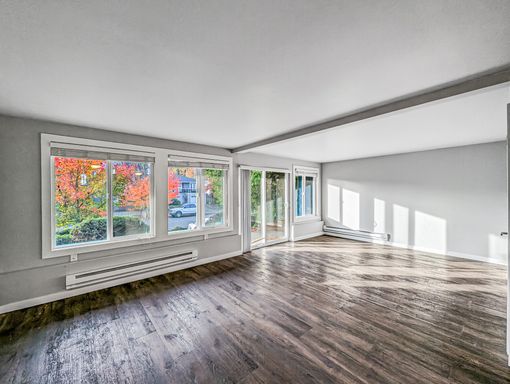 Amazing 2-Bed, 2-Bath Unit in the Heart of West Seattle! – photo 1