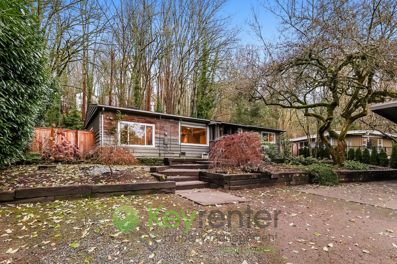 Seattle House: 6739 24th Ave SW