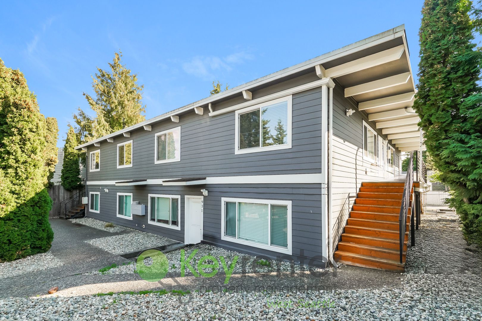 Seattle Apartment: 931 N 104th ST