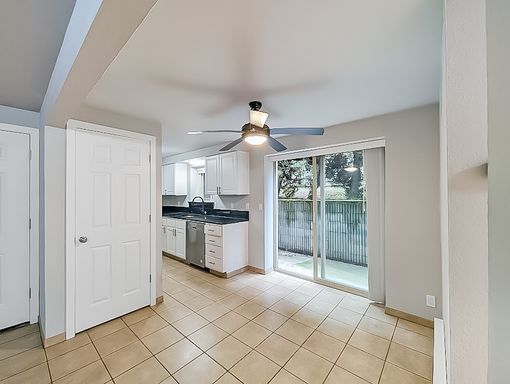 **Rent Special** Bright and Modern 2-Bedroom Greenwood Apartment with Fresh Renovations