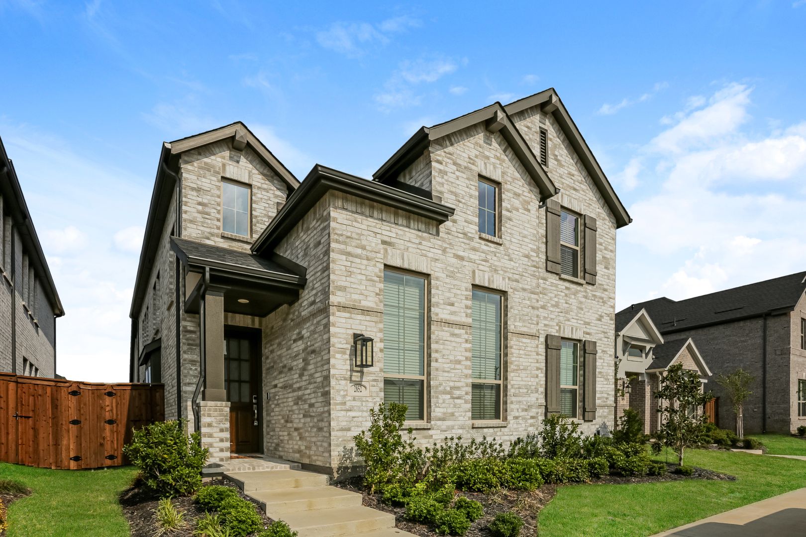 Celina House: 2852 Holland Court