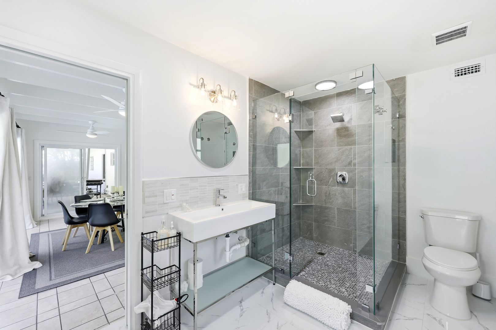 Naples House: 1147 Shady Rest Ln