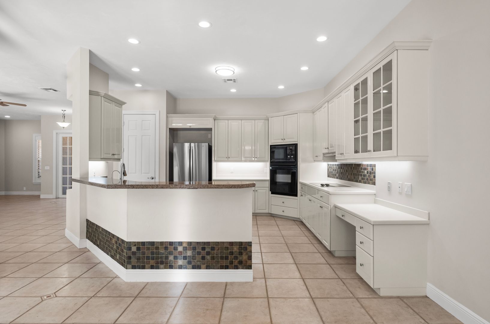 Naples House: 6800 Hunters Rd A