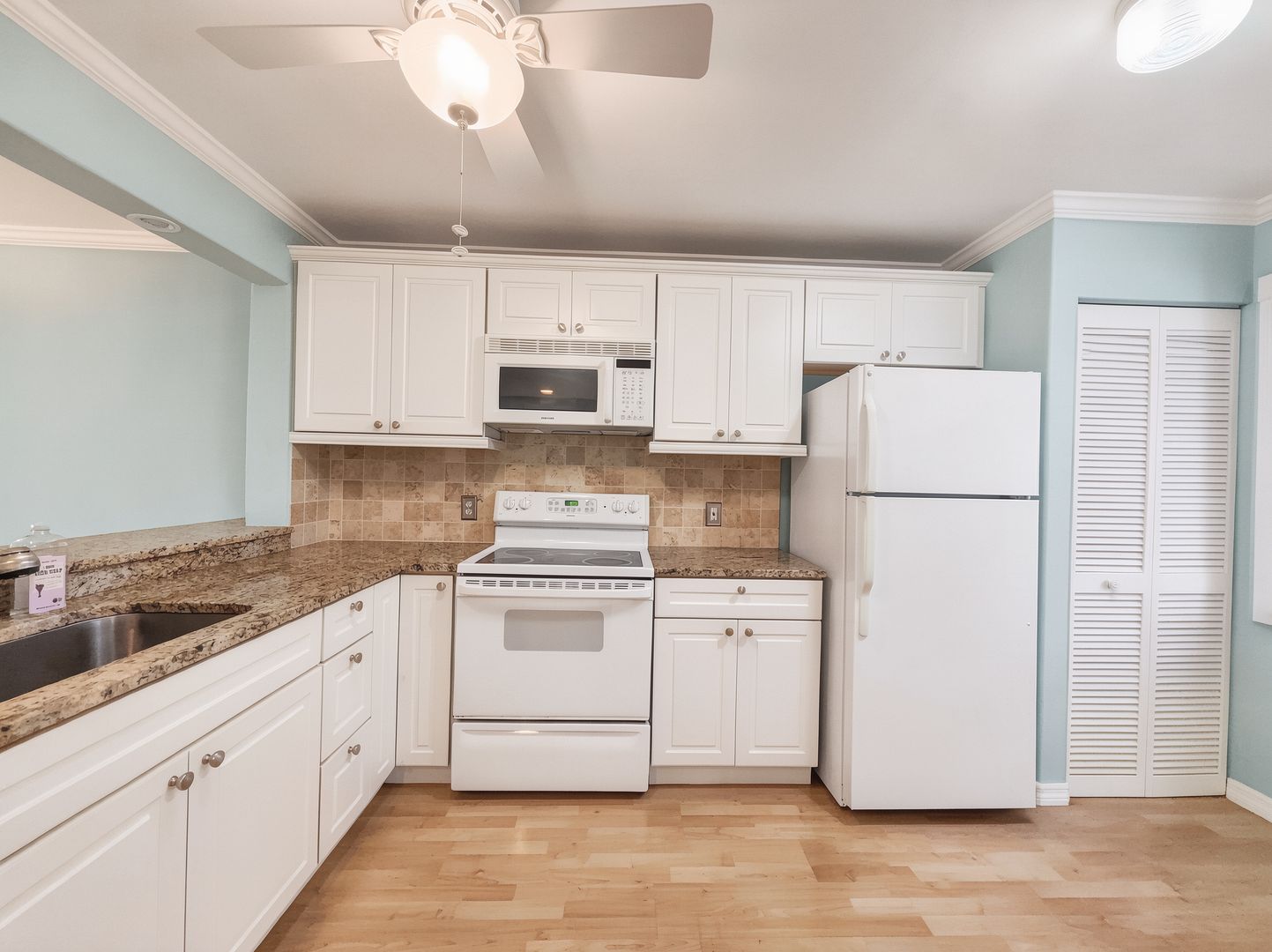 Naples Condo: 3041 Sandpiper Bay Cir