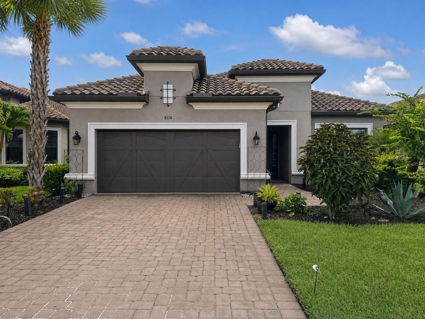 Naples House: 8174 Lucello Ter S