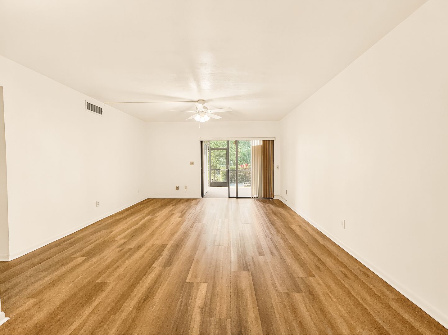Naples Condo: 1701 Courtyard Way