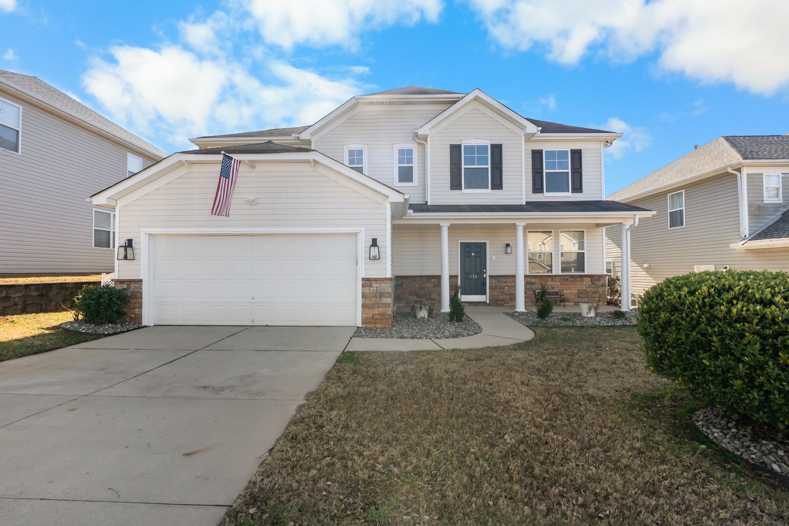 Simpsonville House: 124 Scottish Avenue