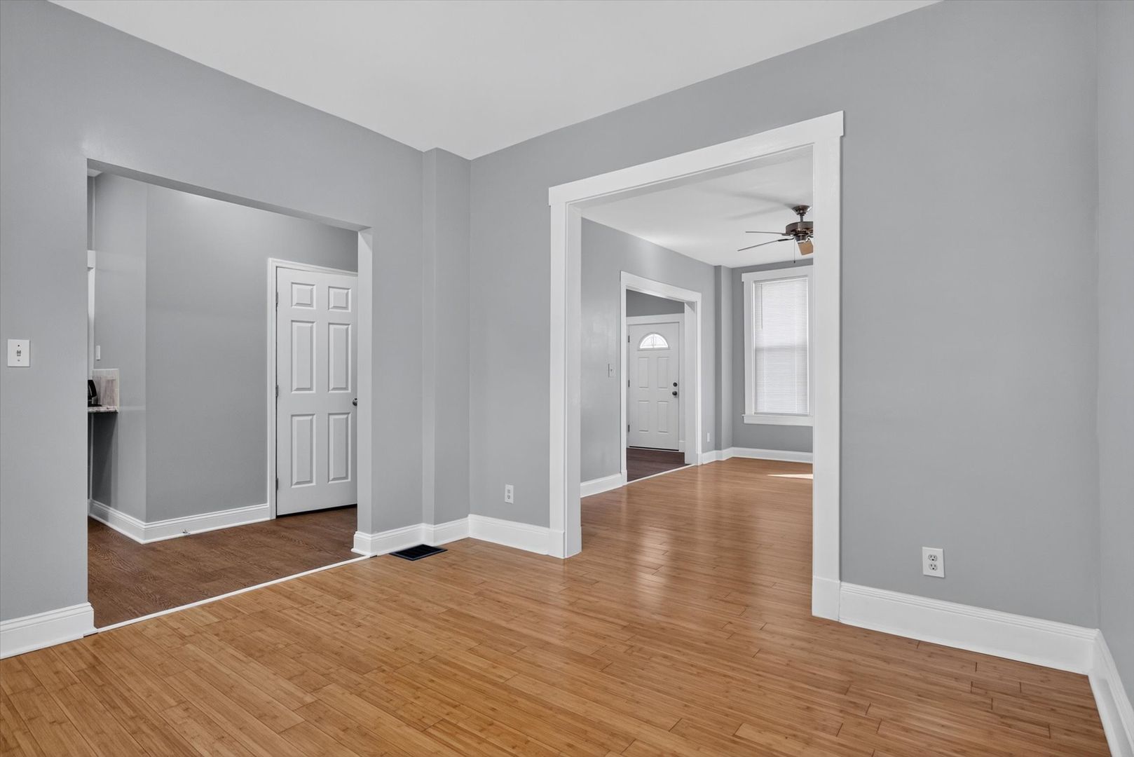 5338 Winner Ave 10 of 12