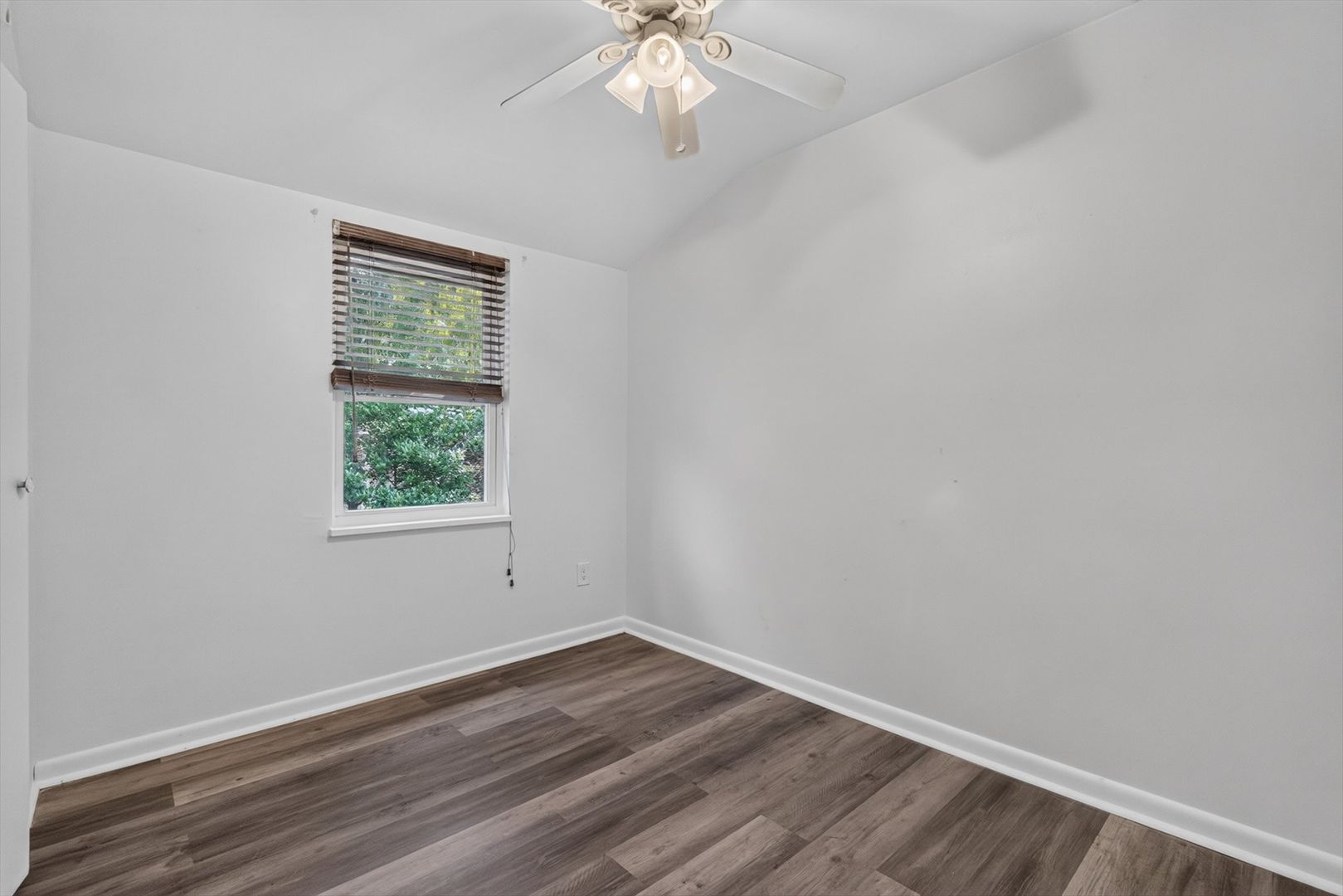 410 MAIN St unit 410-4 11 of 12