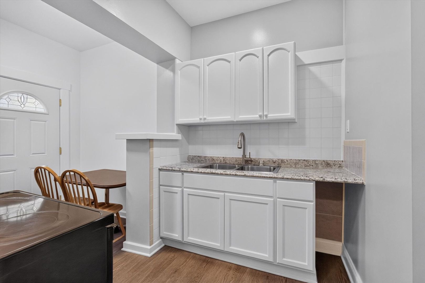 5338 Winner Ave 12 of 12