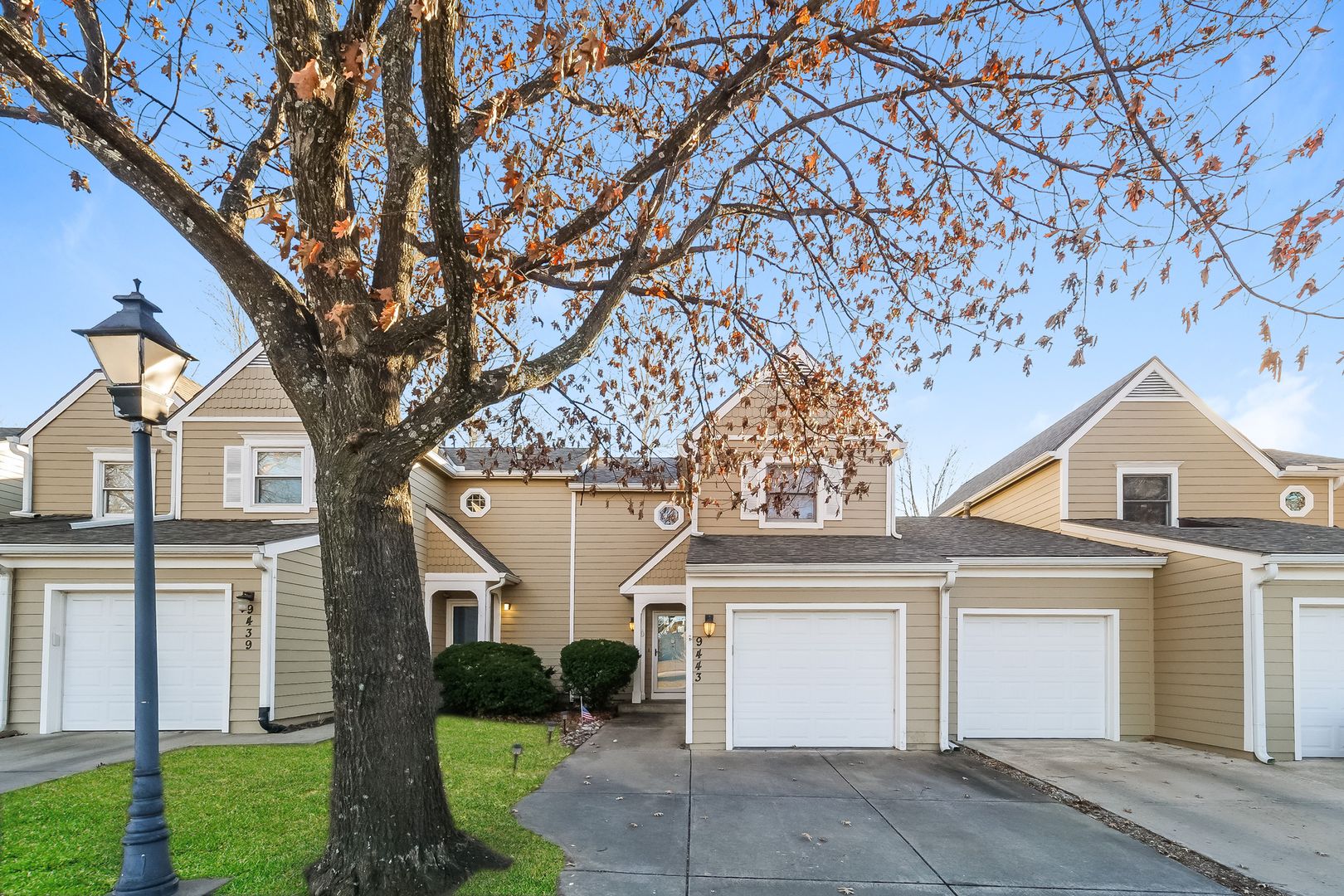 Overland Park Townhome: 9443 W 119th Terrace