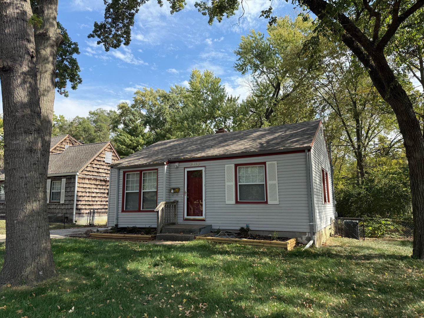 Kansas City House: 8219 Ward Parkway