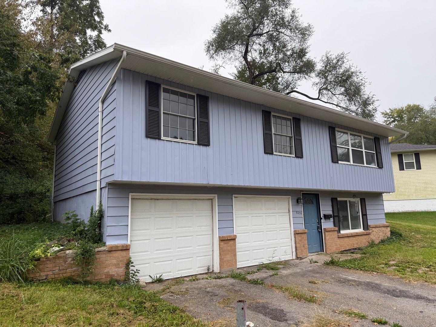 Kansas City House: 6233 Washington Ave