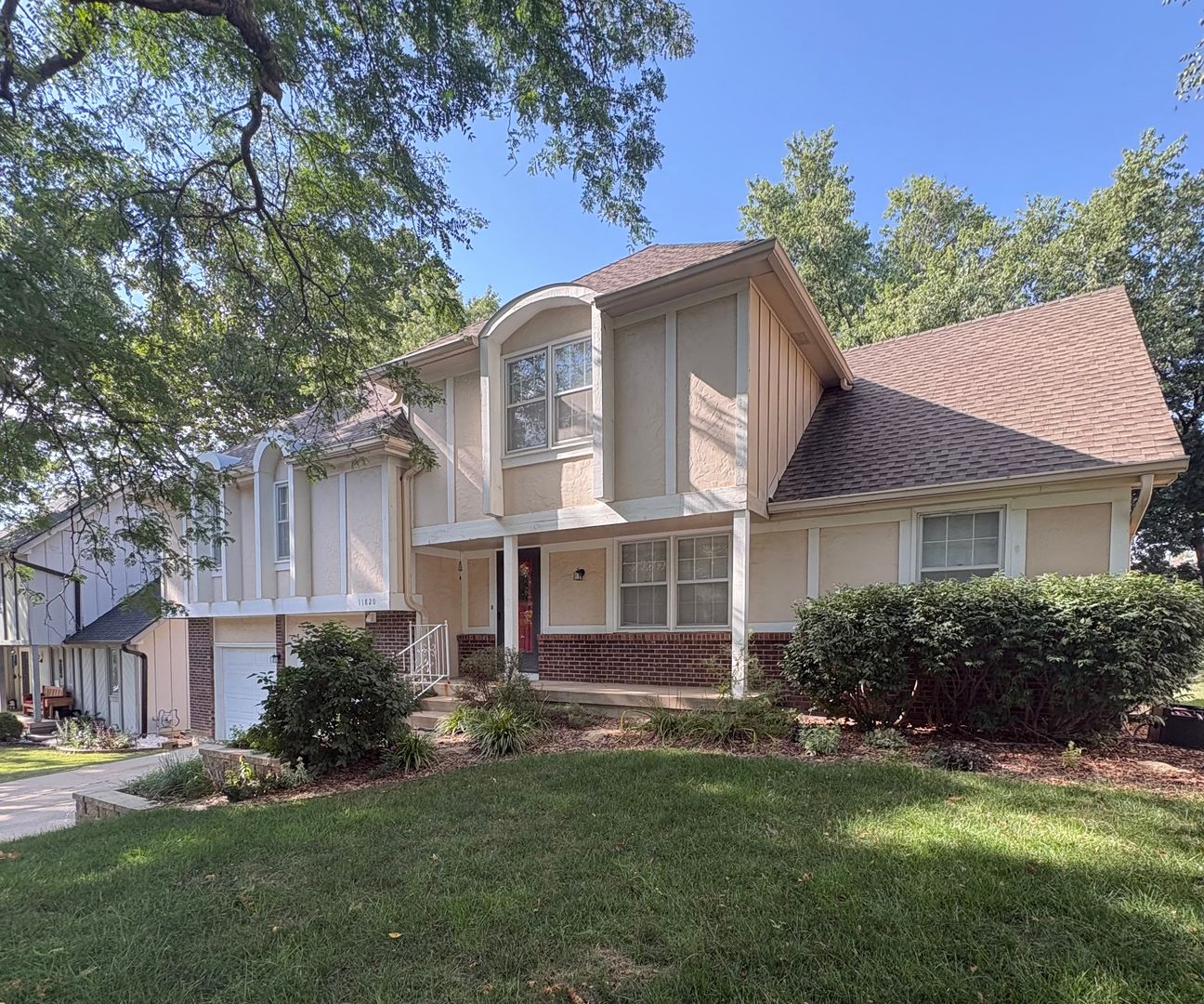 Overland Park House: 11820 W 99th Terr