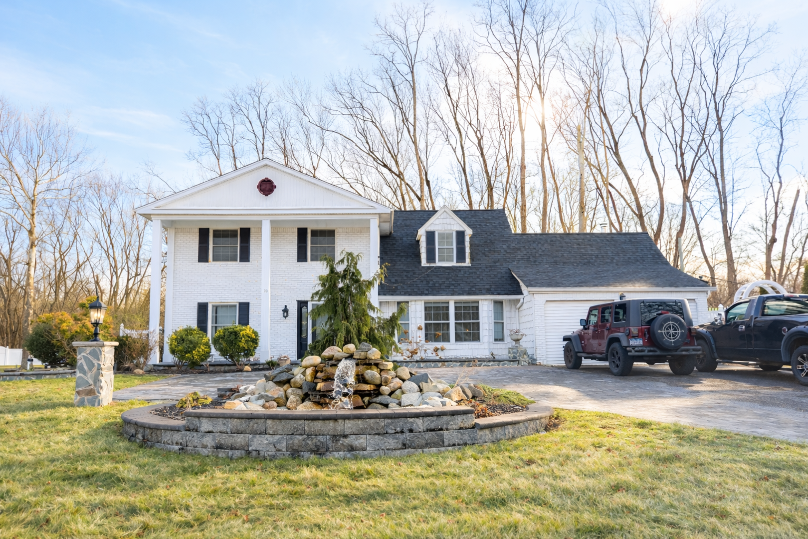 Coram House: 30 Dumond Place