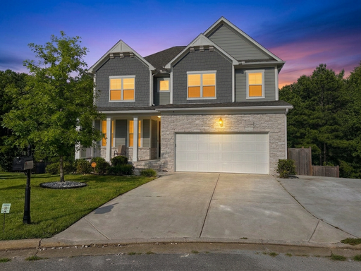 Spacious 4BR/4BA in Dallas | Fenced Yard | 2-Car Garage | Riverwood Community – photo 1