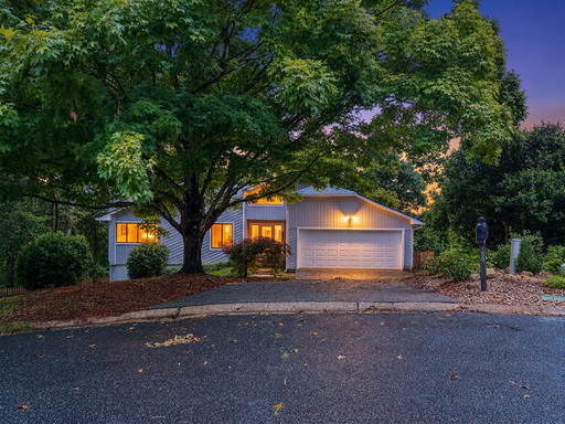 Spacious 3BR/3BA Home | 2,700 Sq Ft | Large Deck & Spacious Primary Suite – photo 1