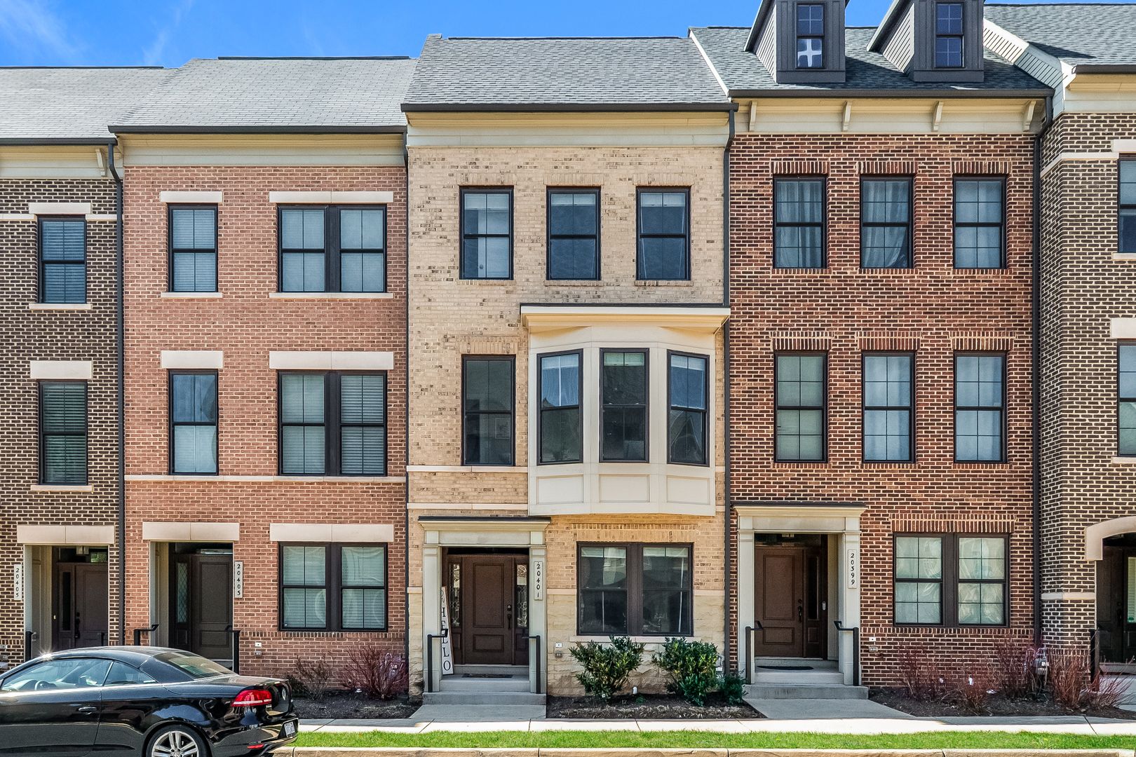 Ashburn Townhome: 20401 Codman Drive