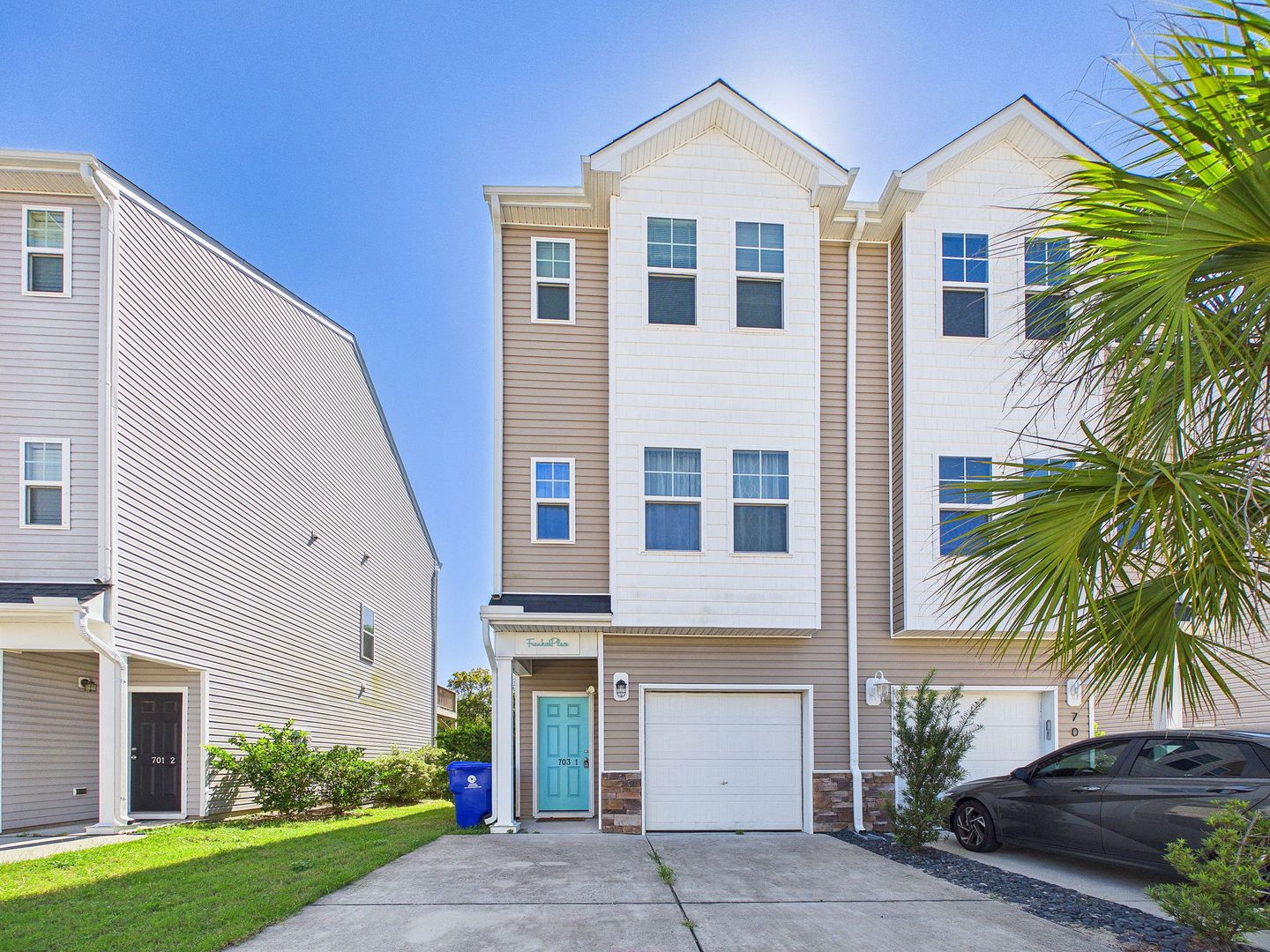 Carolina Beach Townhome: 703 Elton Ave #1