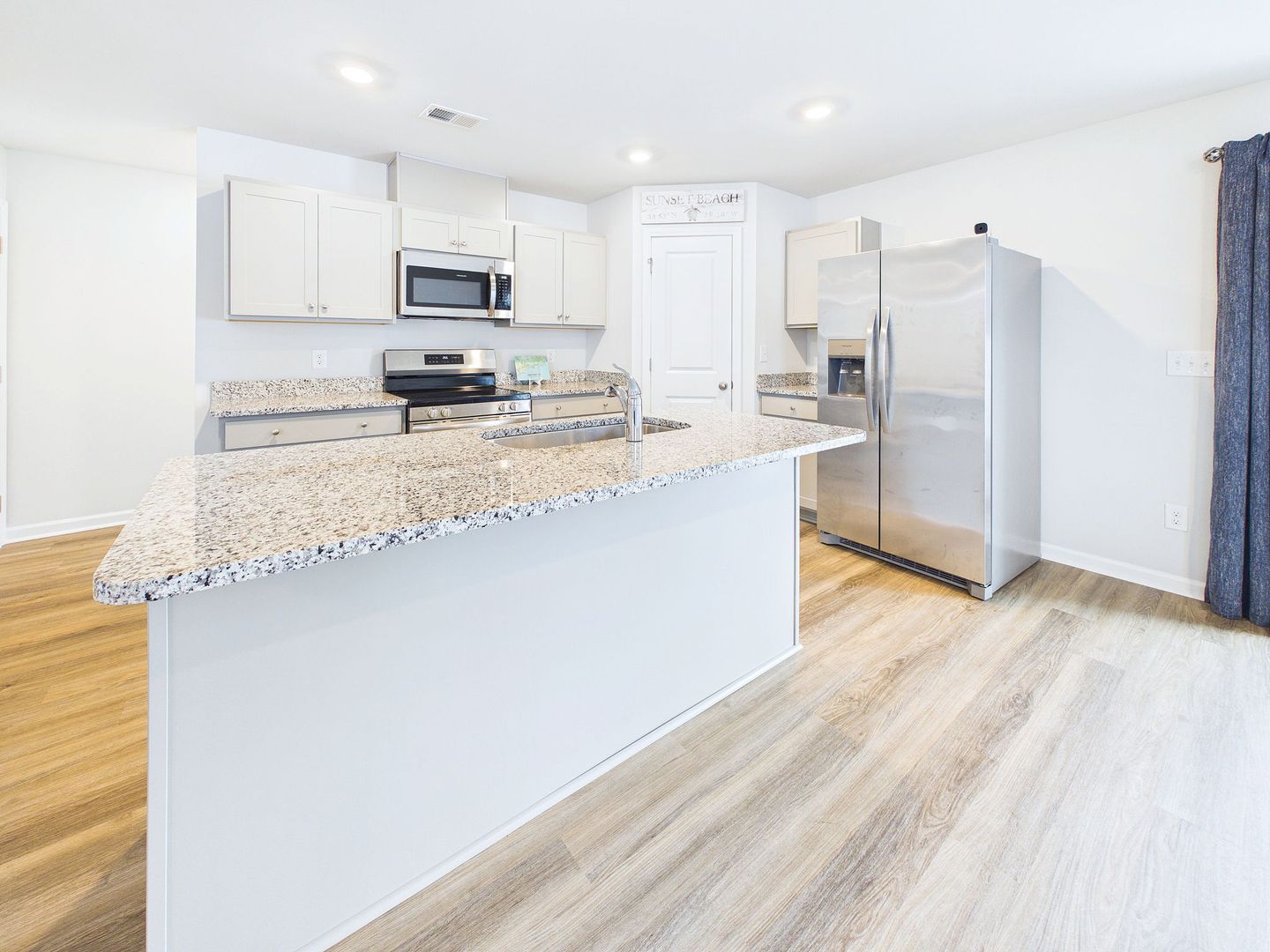 7047 Woodline Drive SW 5 of 12