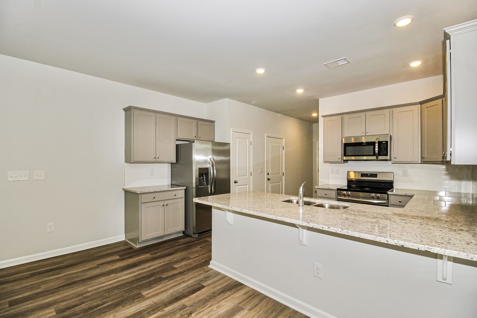 333B Parkington Ln 5 of 12