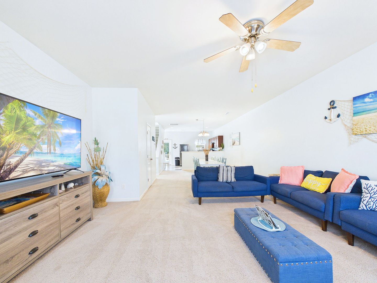 703 Elton Ave 6 of 8