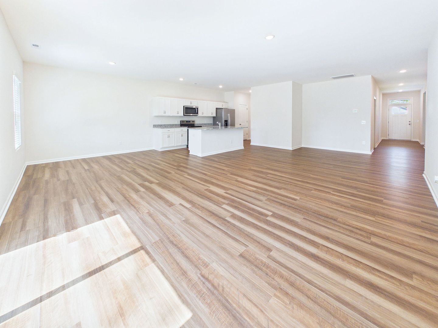 900 Plymouth Rd 6 of 12
