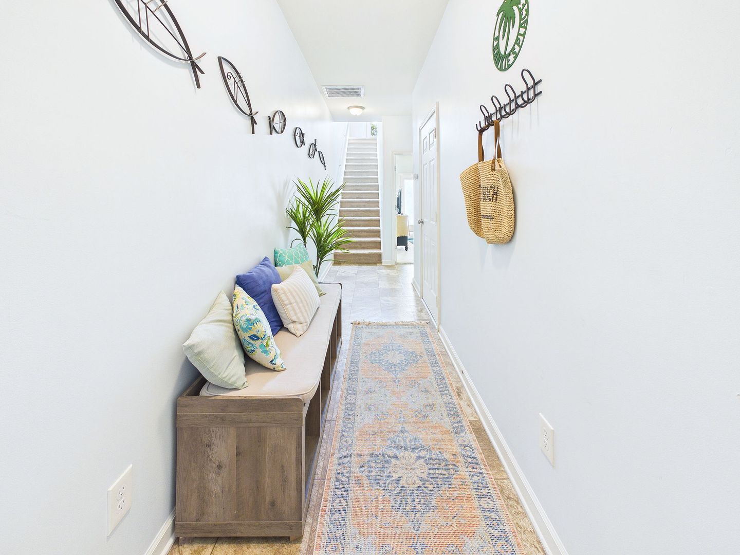 703 Elton Ave 3 of 12