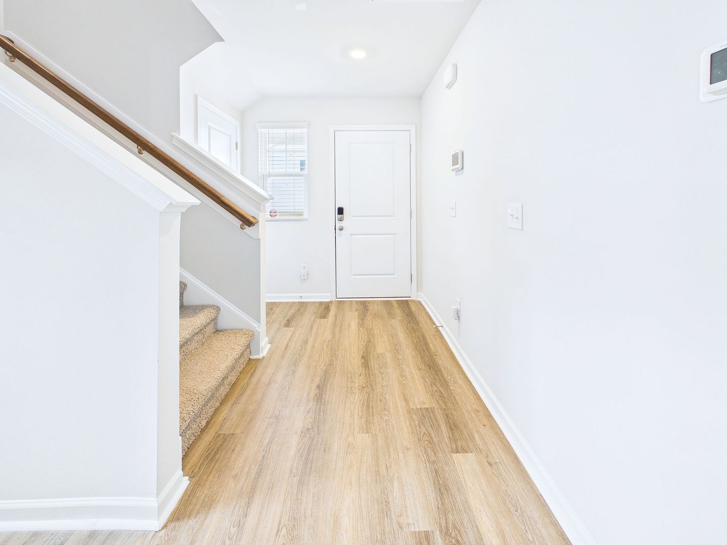 7047 Woodline Drive SW 4 of 12