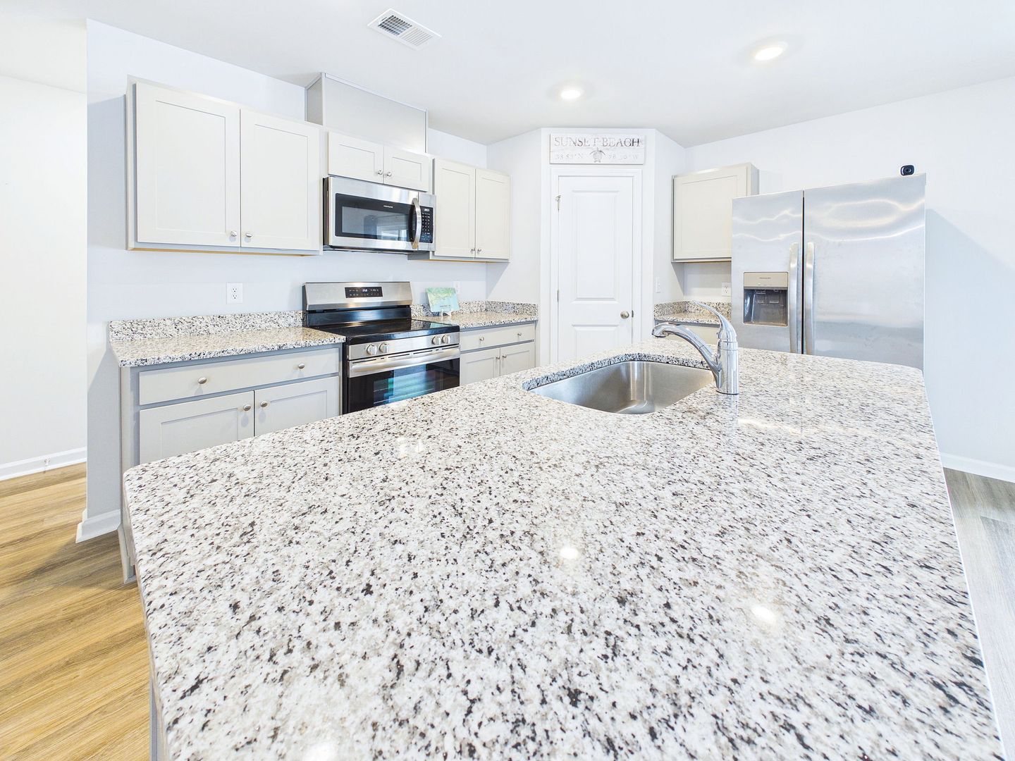 7047 Woodline Drive SW 8 of 12