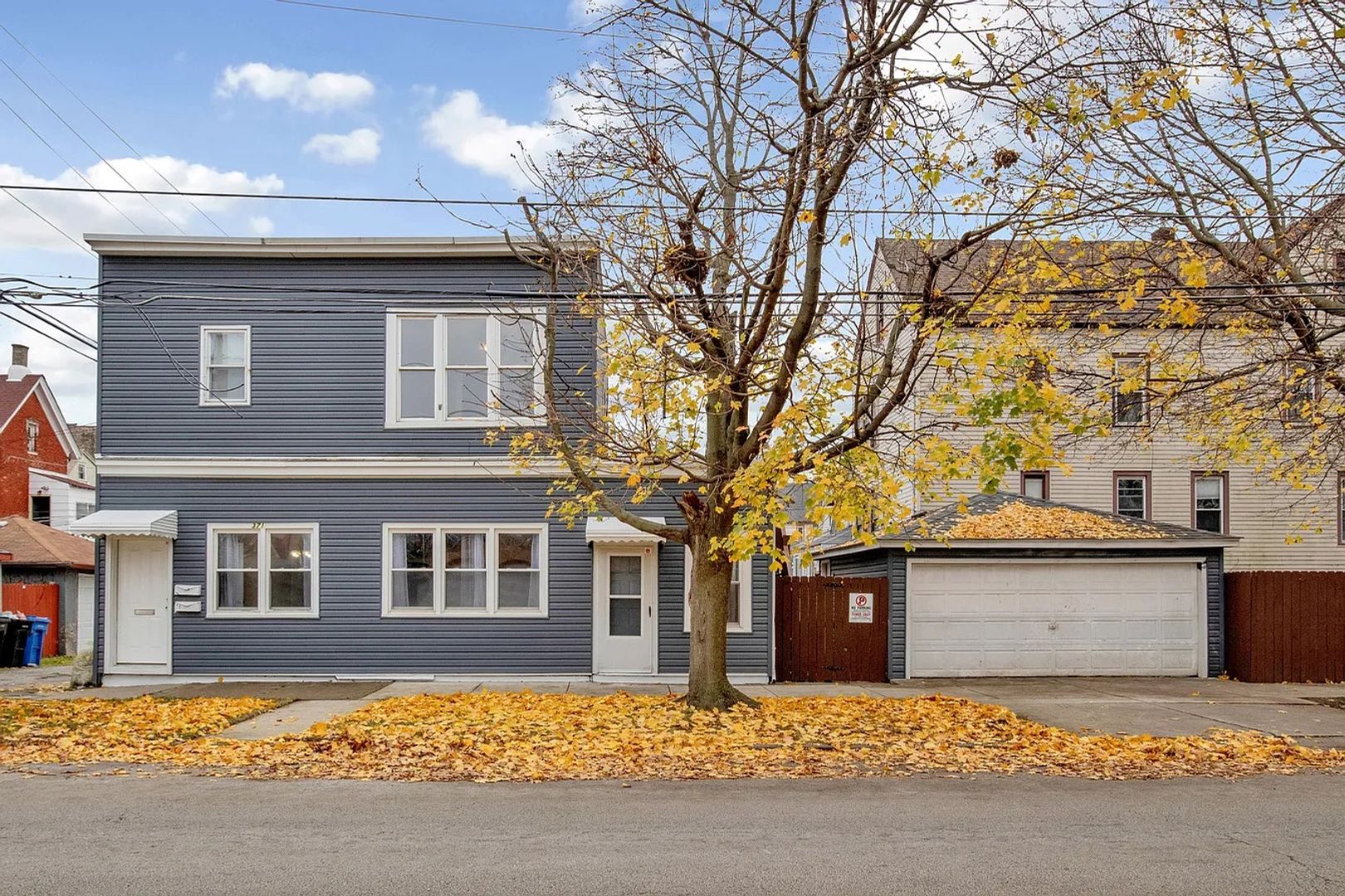 Chicago Apartment: 3711 E 98th St