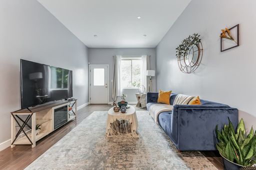 3 Bedroom Rental – 2110 N 7th St, Unit 1, Philadelphia, PA 19122