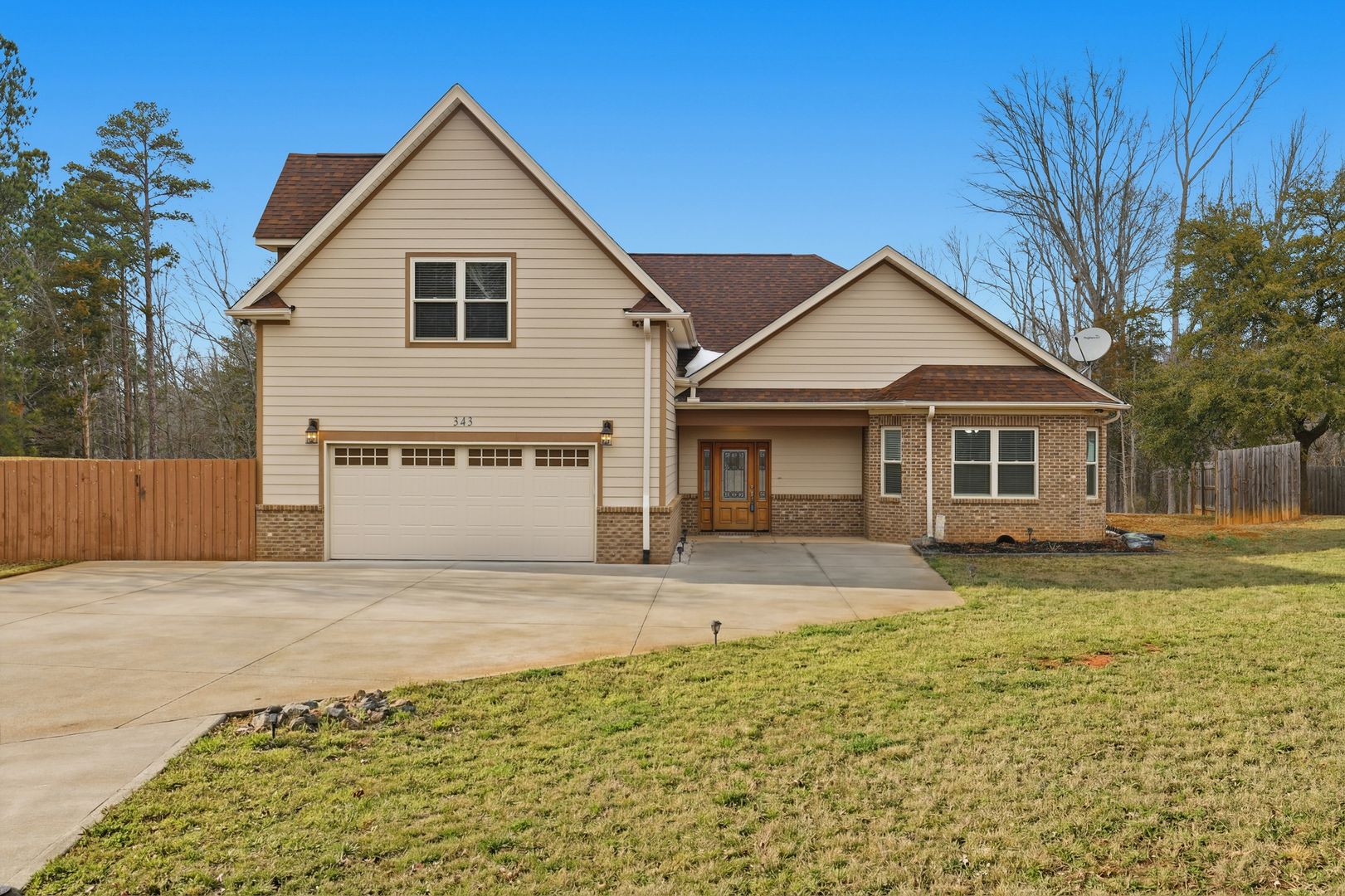 Fountain Inn House: 343 Fairview Church Road