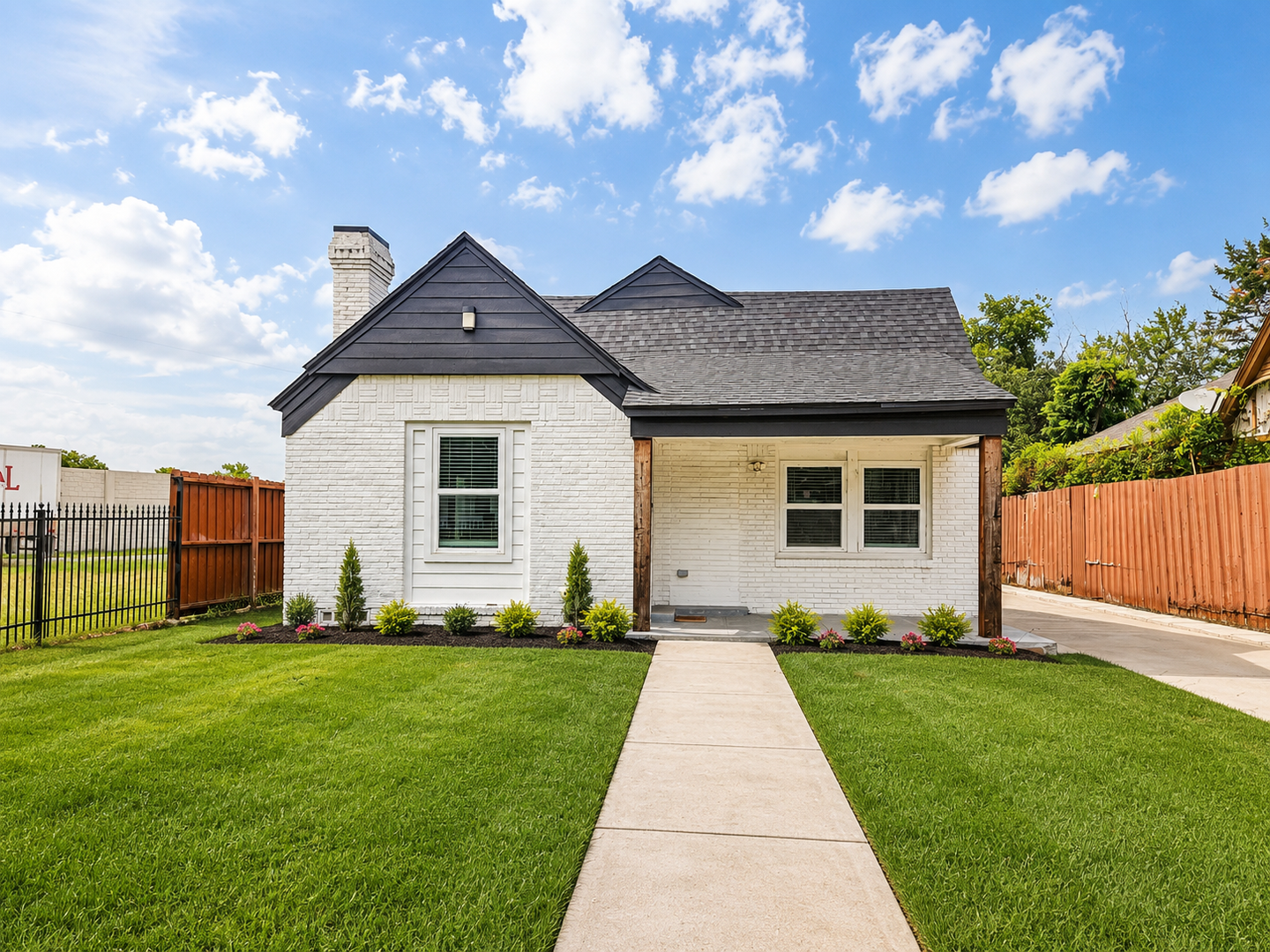Spacious 3 Bed / 3 Bath Home with Modern Upgrades and Fenced Yard in South Dallas 2 of 12