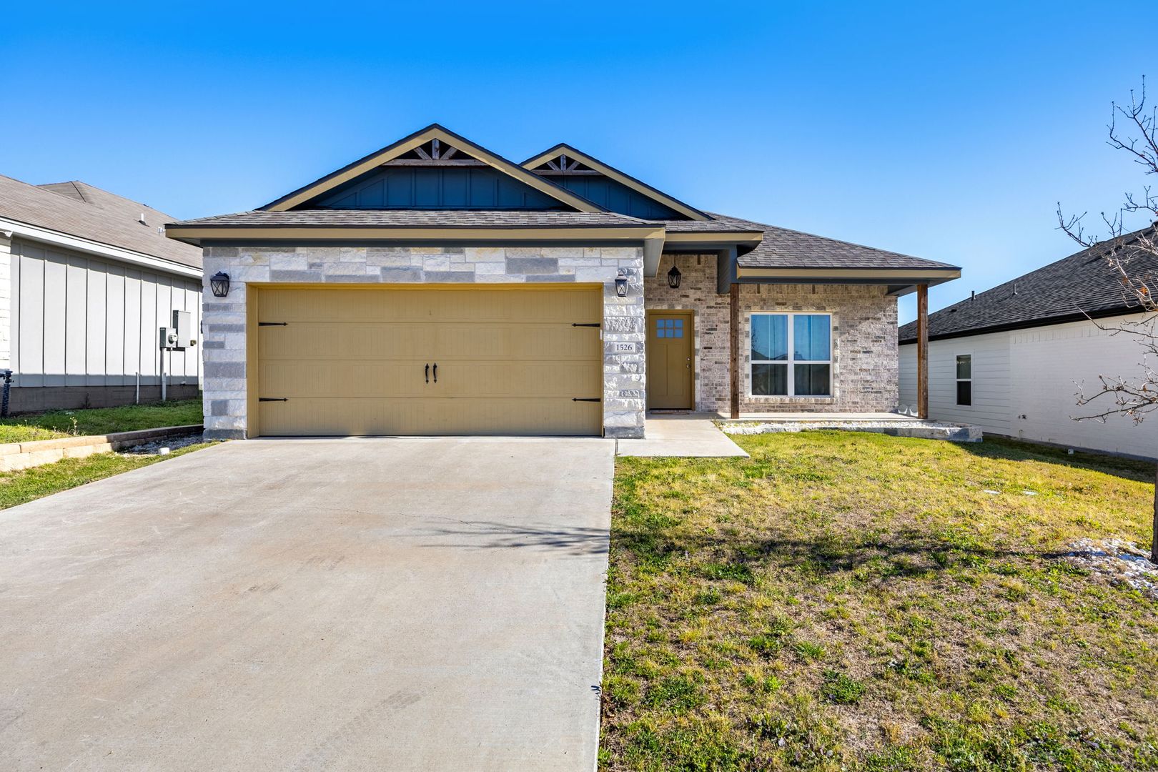 Temple House: 1526 Black Kettle Tr