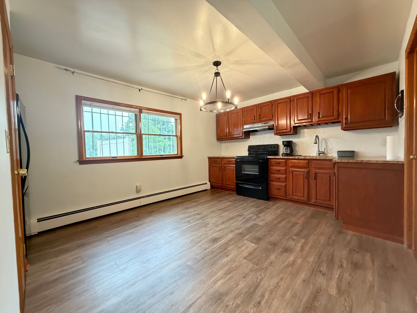 White Plains, Apartment: 219 Old Mamaroneck Road