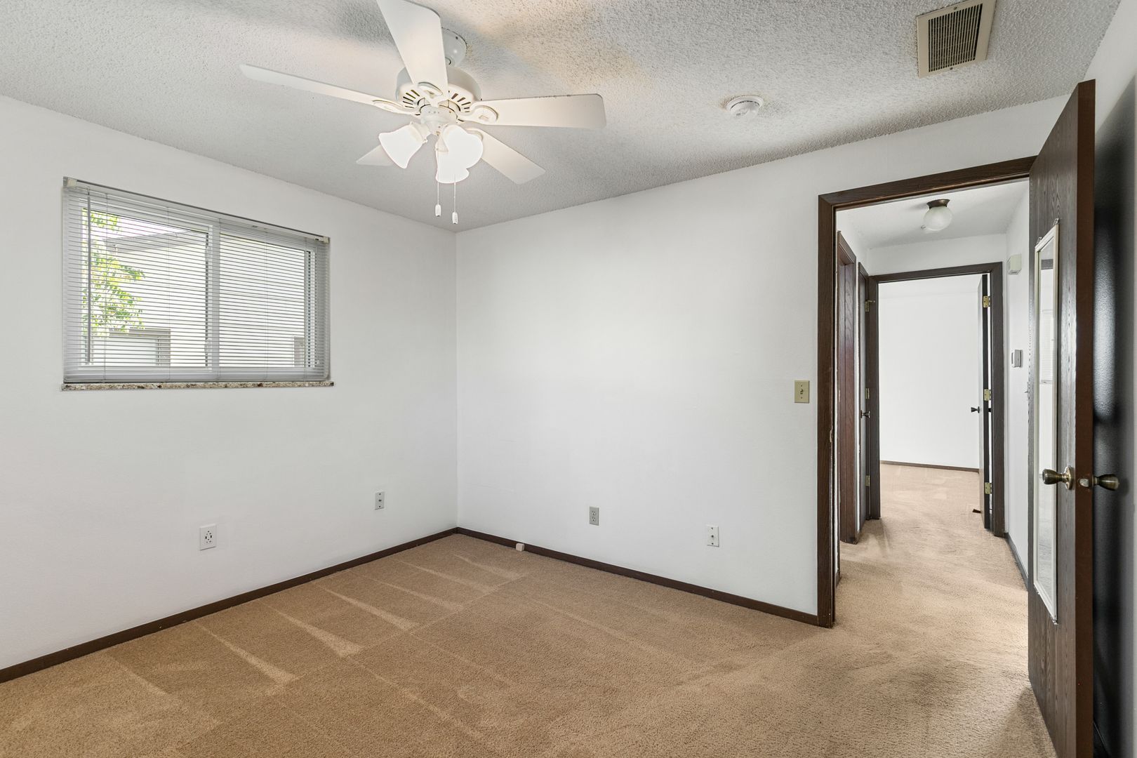 1417 Fleta Ct 13 of 17