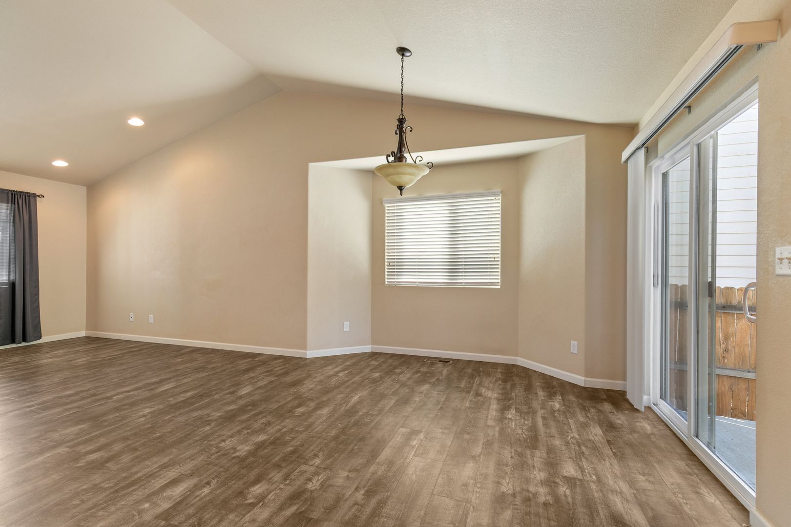 2235 Sopris Circle 7 of 8