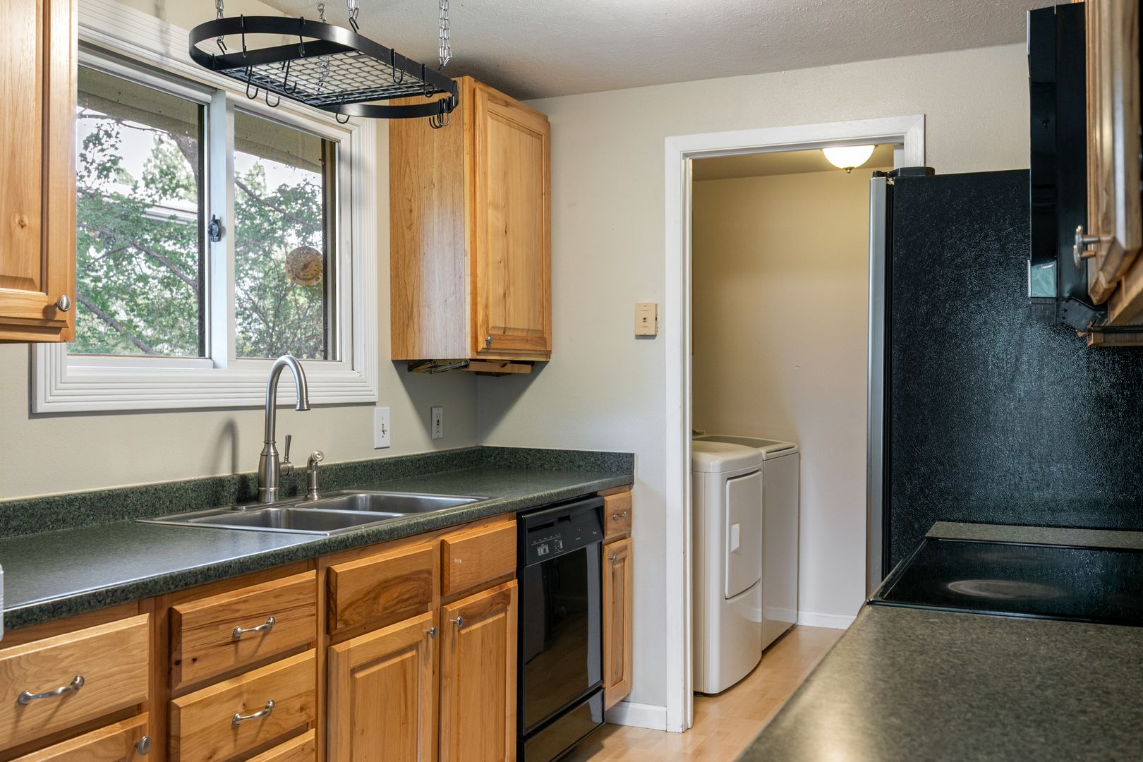 3406 Avon Ct 4 of 8